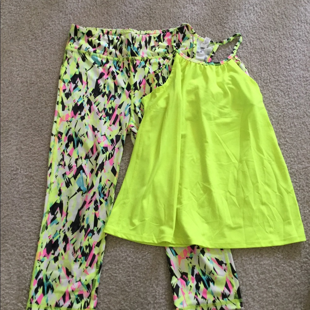 Kids workout clothes